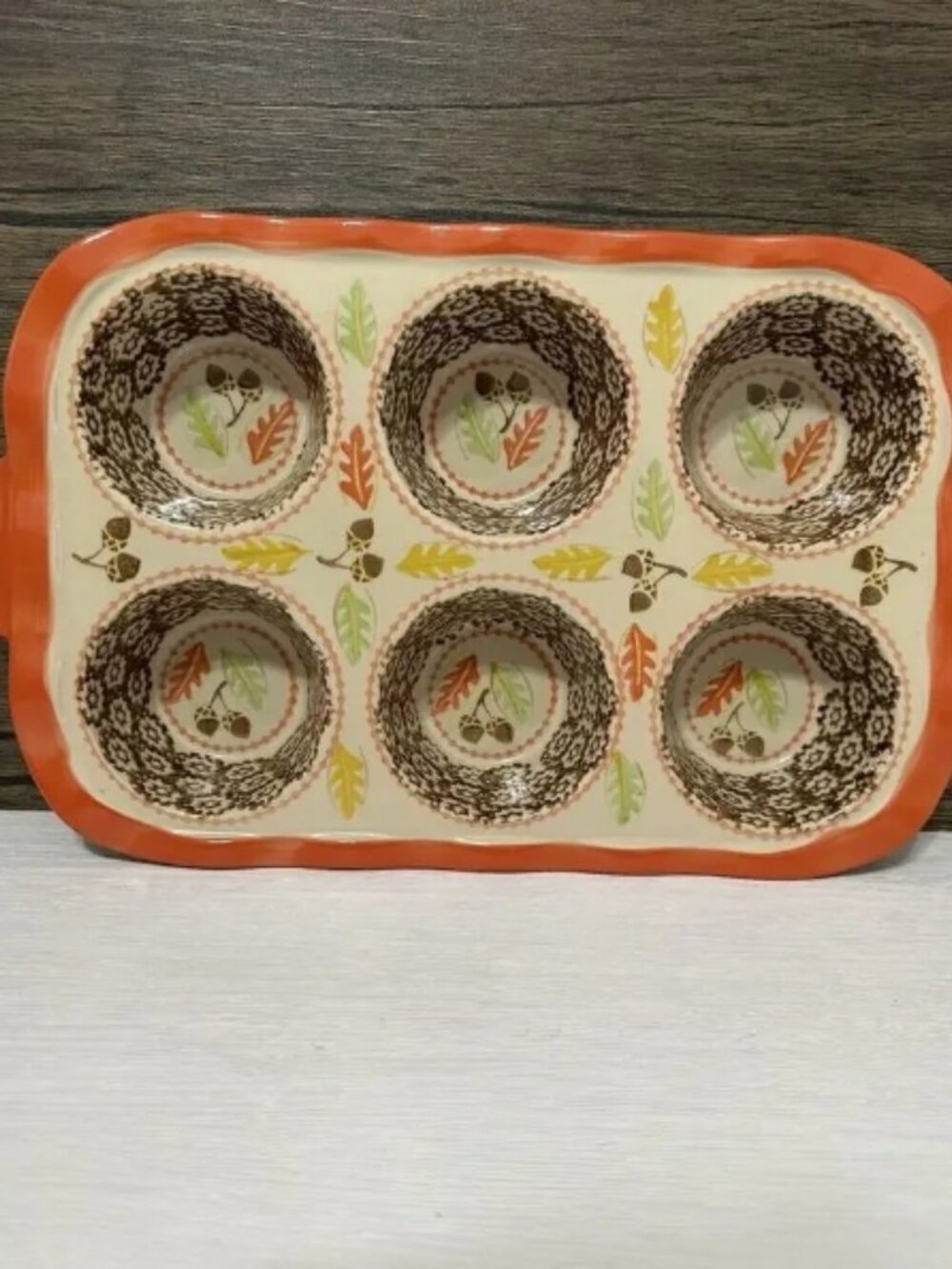 NEW Temptations by Tara Muffin Pan Old World Harvest Fall Acorns Cupcake